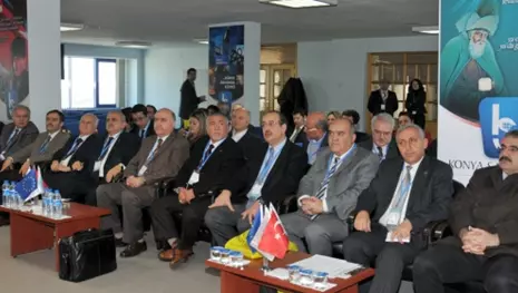 Kümeler istişare etti