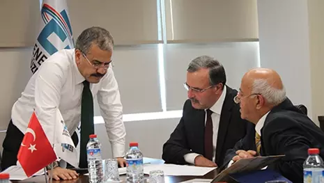 Sanayiciler, mevcut ulusal elektrik tarifesi uygulamasının devam etmesini istiyor