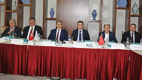 İleri gitmenin yolu üniversite sanayi işbirliğinden geçiyor