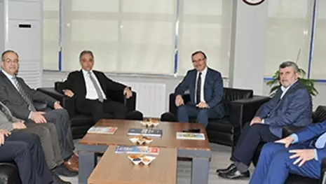 Vali Toprak'tan KSO'ya ziyaret