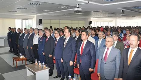 Konya'nın göz bebeği okulda eğitim başladı