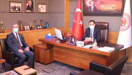 Başkan Kütükcü, TBMM Sanayi Komisyonu Başkanı Altunyaldız’ı ziyaret etti