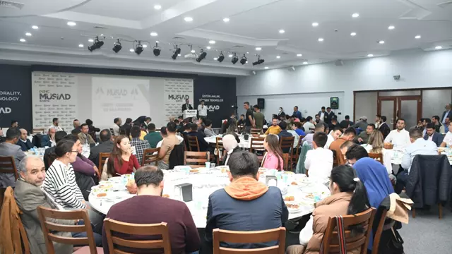 818b101f-fe37-403a-ba50-cb32f56cfb5a.jpg