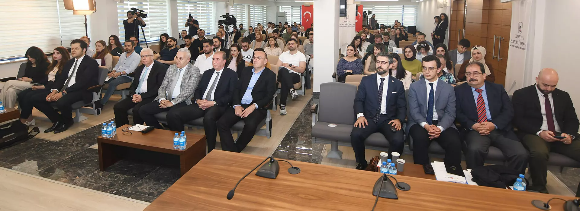 KSO’DA İHRACAT DESTEKLERİ ANLATILDI