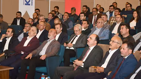 TÜRKİYE EKONOMİSİNİN GELECEĞİ KONYA'DA KONUŞULDU