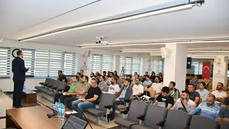KSO’DA METALİK MALZEME SEÇİMİ ANLATILDI